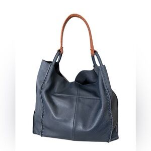 The Sak Leather Hobo Indigo Blue
EUC